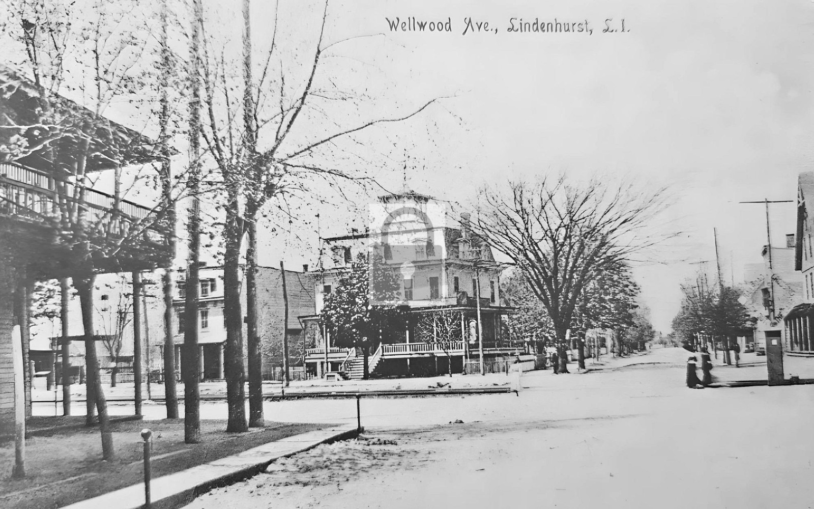 Street View Wellwood Avenue Lindenhurst Long Island New York NY – Reprint