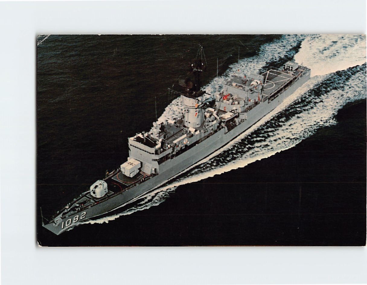 Postcard USS Elmer Montgomery USA